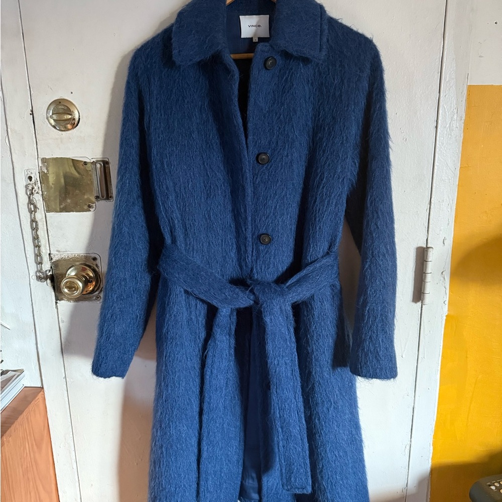 Vince Blue Mohair Jacket with Wide Lapel Collar and Fabric Belt